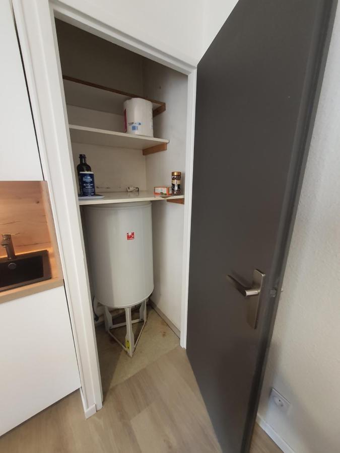 Studio Au Calme Espace Exterieur Parking Gratuit Dans La Rue Grenoble Exterior foto
